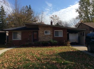 24050 Ithaca Ave, Oak Park, MI 48237