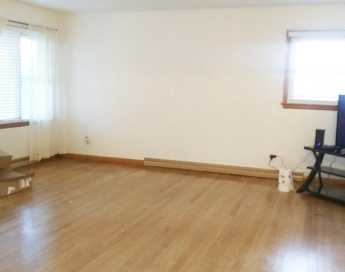 931 Coleman Ave — Photo 2