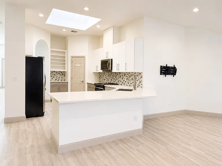809 Big Bend Dr — Photo 13