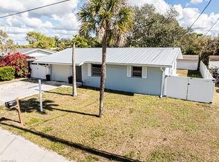 27111 Sun Aqua Ln, Bonita Springs, FL 34135