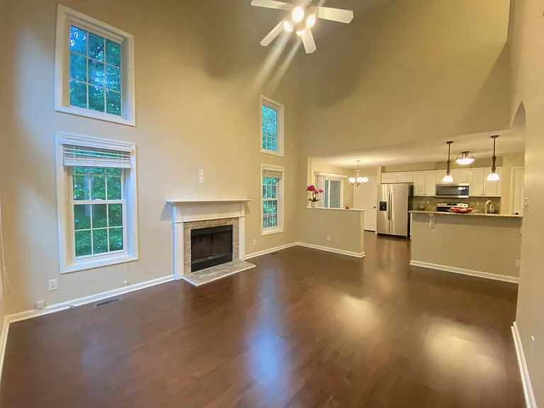 228 Mint Hill Dr — Photo 5