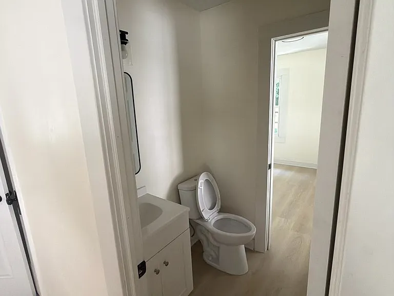 1617 Cottage Ave — Photo 7