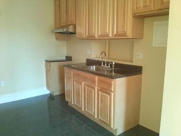 2nd image of 1120 Bedford Ave #3