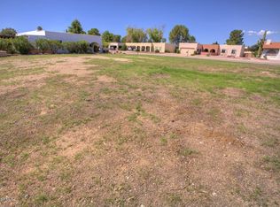 1322 N Paseo Del Cervato, Green Valley, AZ 85614