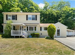 18 Garbarino Ave, Wanaque, NJ 07465