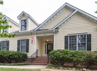 104 Bay Hill Ct, Mebane, NC 27302