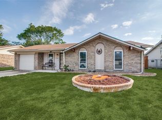516 Southlake Dr, Forney, TX 75126
