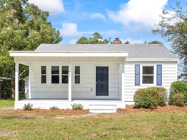 204 Kenneth Boulevard, Havelock, NC 28532