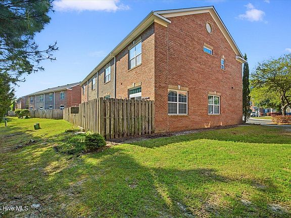 3rd image of 4838 Exton Park Loop