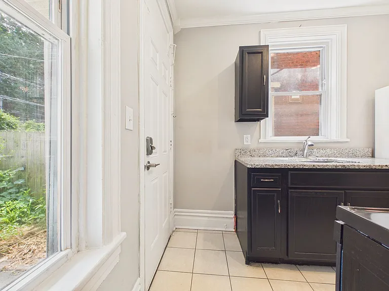 2163 Logan St — Photo 7