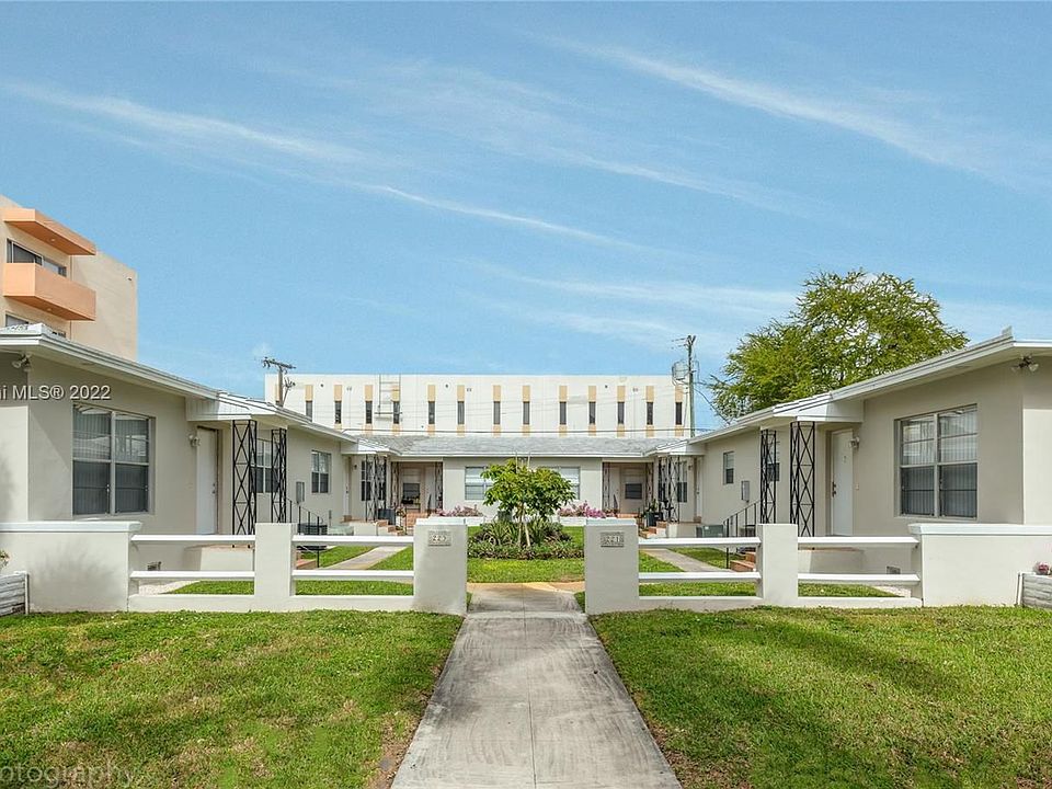 1st image of 221 Antiquera Ave #7