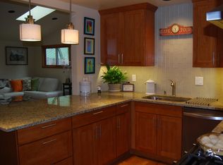 13330 NE 80th St #B, Redmond, WA 98052