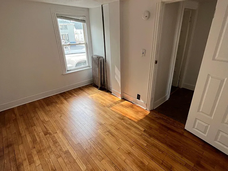 136R Highland St #1 — Photo 9