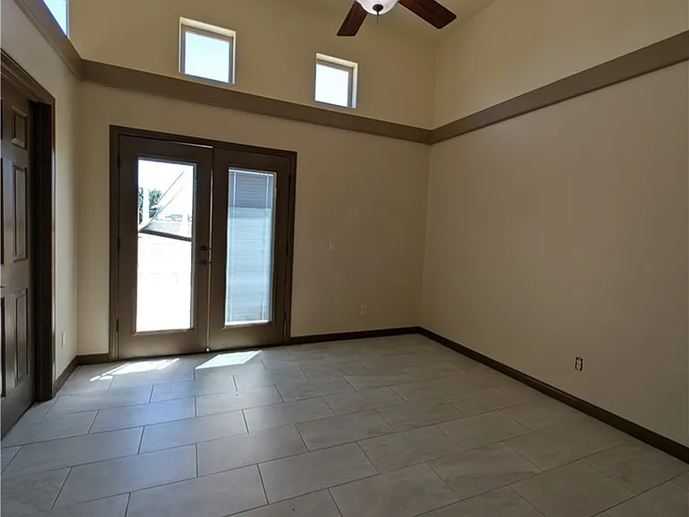 27160 Vista Rd #13 — Photo 11