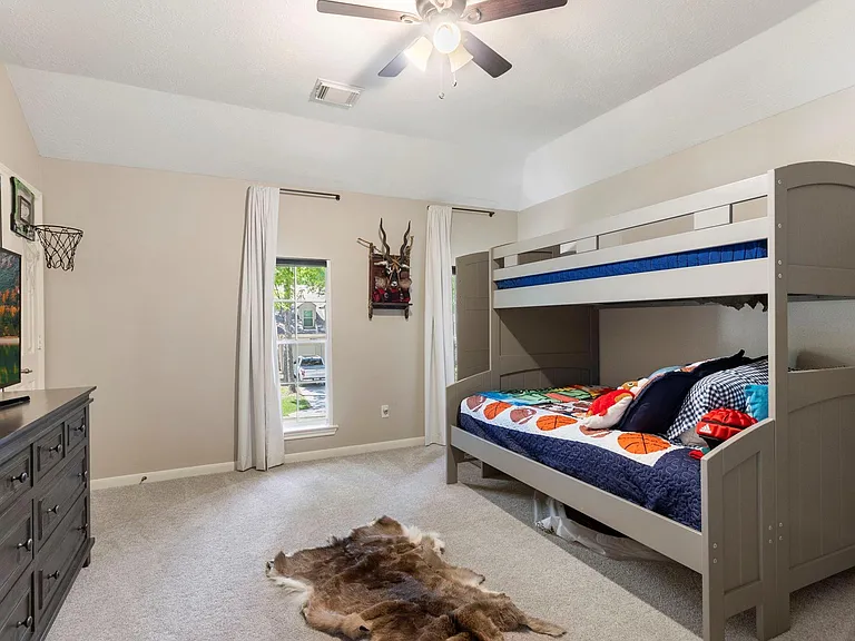 10 Scenic Mill Pl — Photo 30