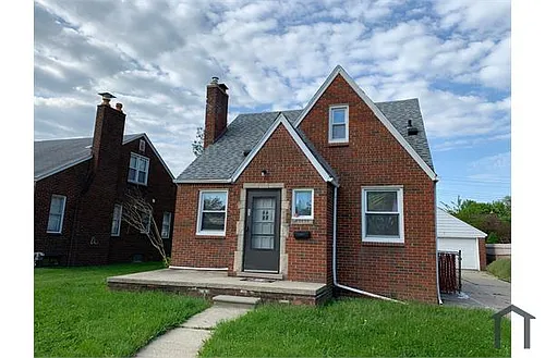 15898 Oak Ave Photo 1