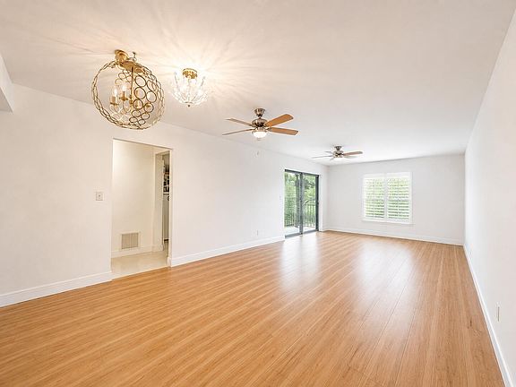 2nd image of 5570 Tamberlane Circle #331