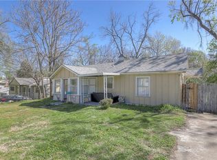 2315 S Hawthorne Ave, Independence, MO 64052
