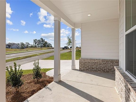 5th image of 2682 Harbor Ridge Pass SE