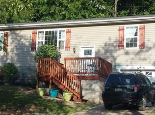 11 Gilbert St, Buckhannon, WV 26201