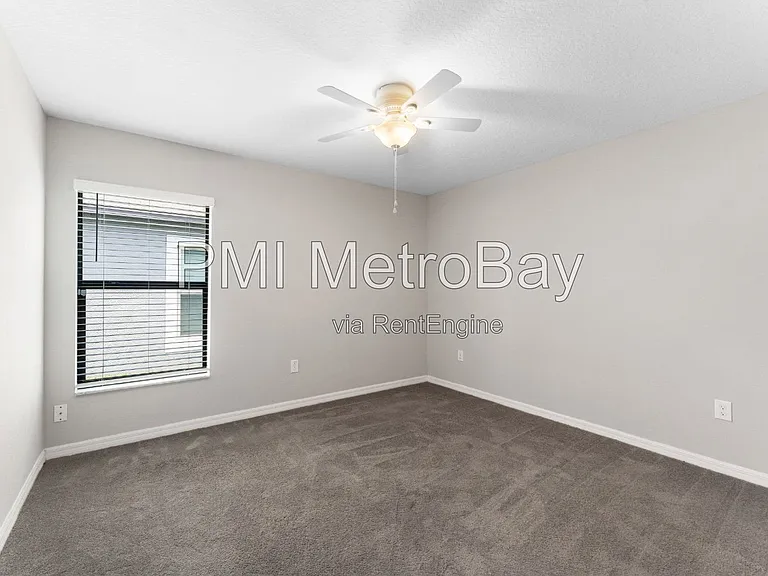 9703 Sage Creek Dr — Photo 38