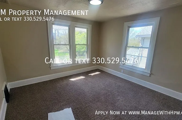 699 Noble Ave — Photo 11
