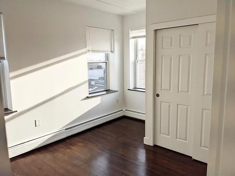 1 bed, 1.0 bath, $1,695 — Photo 4