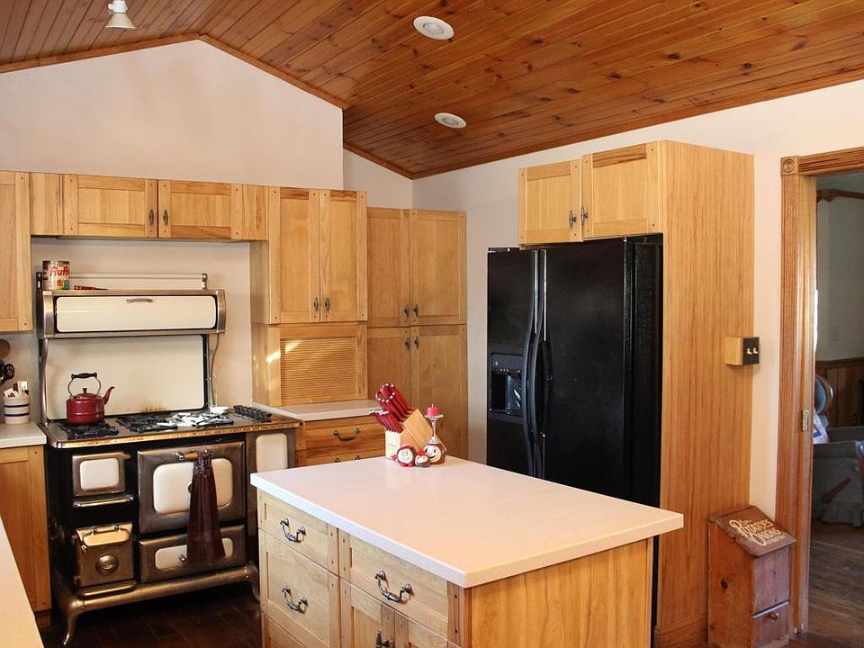1st image of 1028 Cheery Hill Dr