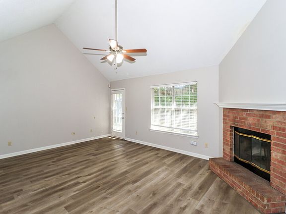 5th image of 1012 Coolidge Cv