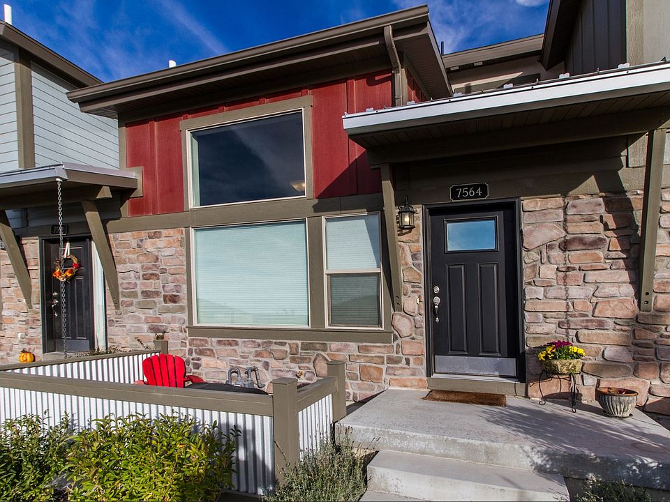 1st image of 7564 S San Savino Way