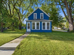 1223 Litchfield Ave SW, Willmar, MN 56201