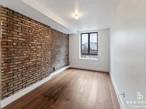 843 Dekalb Avenue image 1 of 12