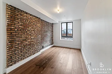 843 Dekalb Avenue, #1B