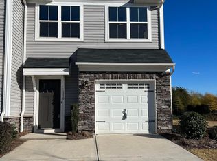 110 Roseridge Dr, Simpsonville, SC 29681