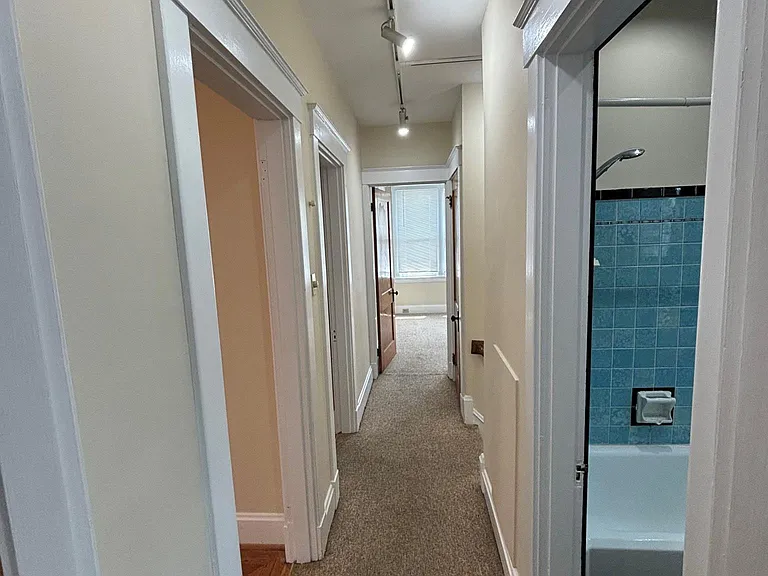 2644 Madison Rd #2 — Photo 19