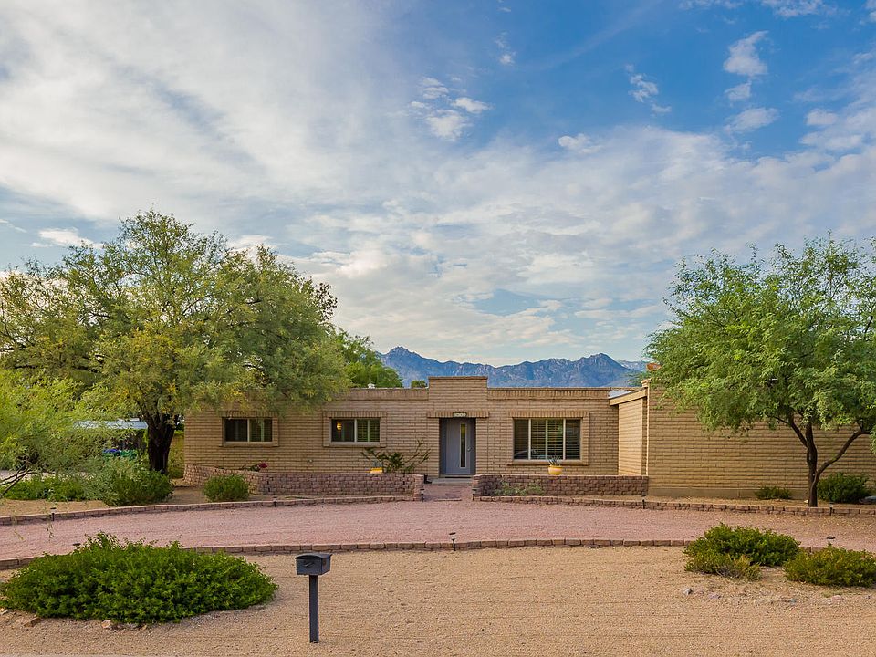 1st image of 7635 E Calle Los Arboles