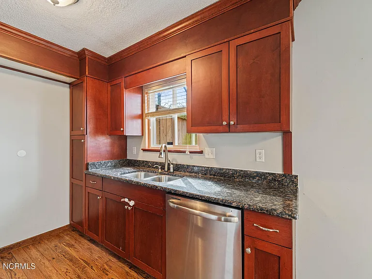 12 S Onsville Pl — Photo 8
