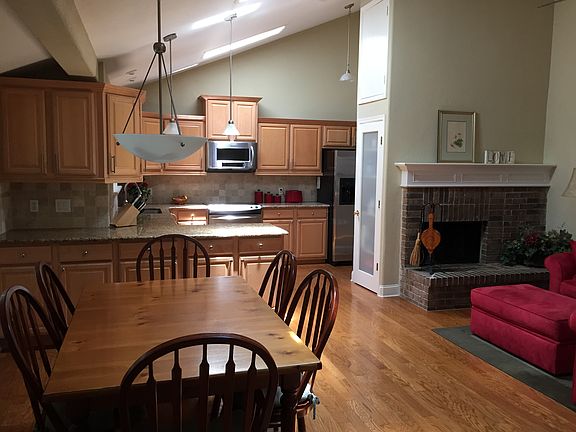 2nd image of 110 Springside Ct