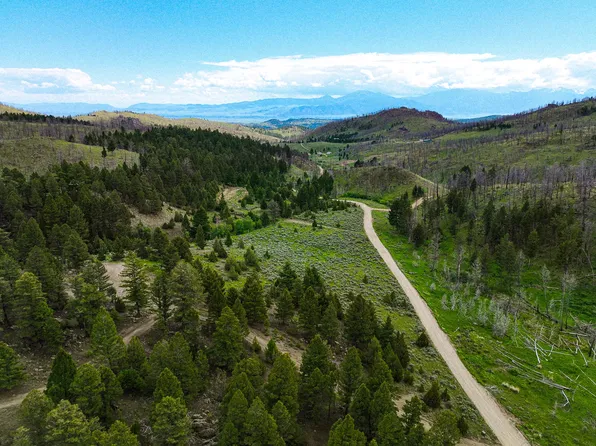 Nhn Friend Spring Rd, Whitehall, MT 59759