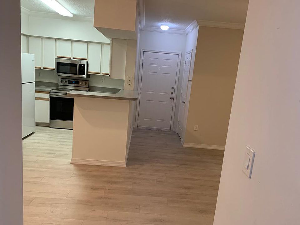 1st image of 100 SW 117th Ter #2205
