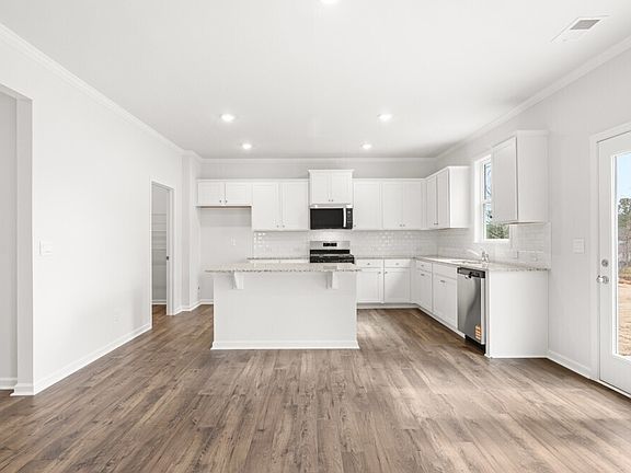 7th image of this home