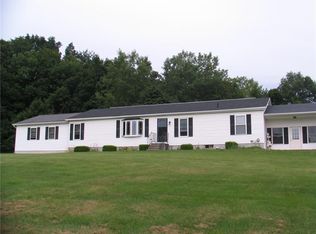 1440 Van Auken Rd, Newark, NY 14513