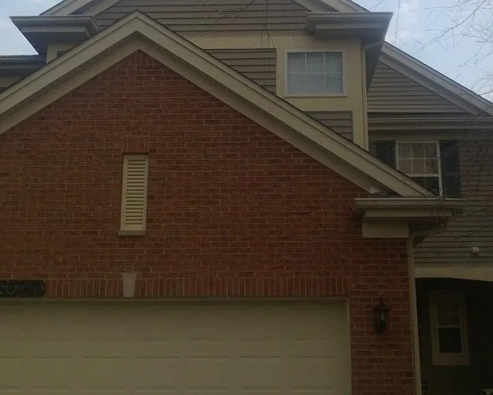 2027 Juniper Ct — Photo 1