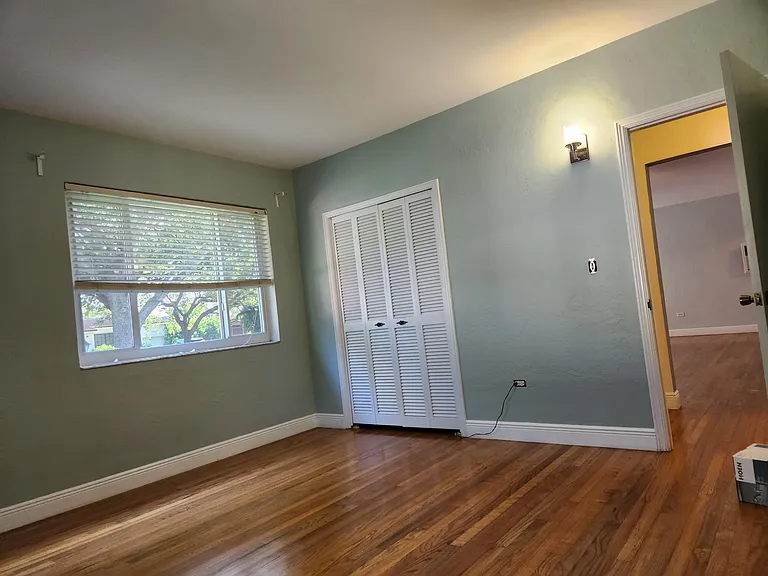 531 Oriole Ave — Photo 7