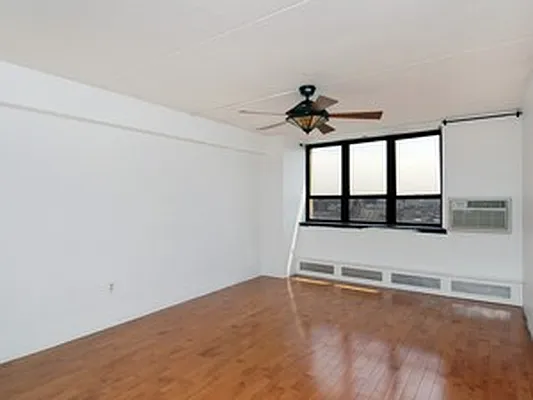 Sold by Citi Habitats | media 16