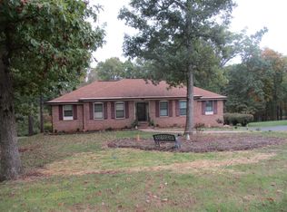 226 Queen Regent Ct, Blue Ridge, VA 24064