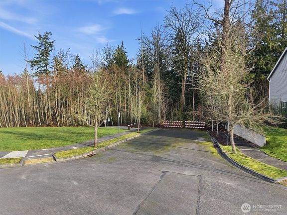3rd image of 1 XX Buckhorn Way