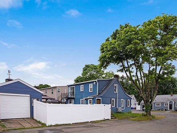 4th image of 15 Roland Rd