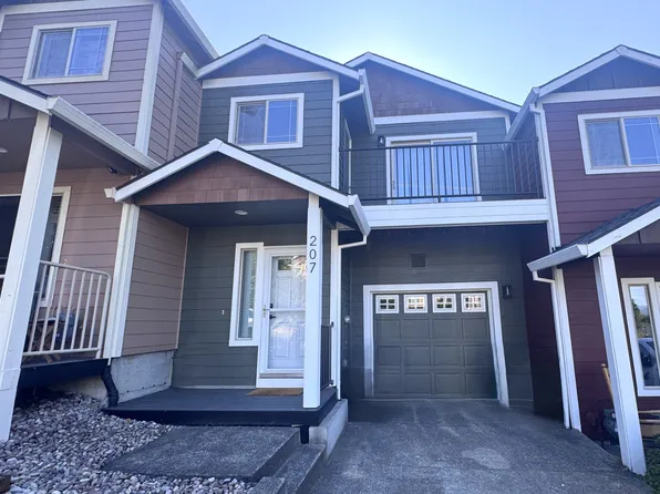 207 SE Harlow Ave, Troutdale, OR 97060