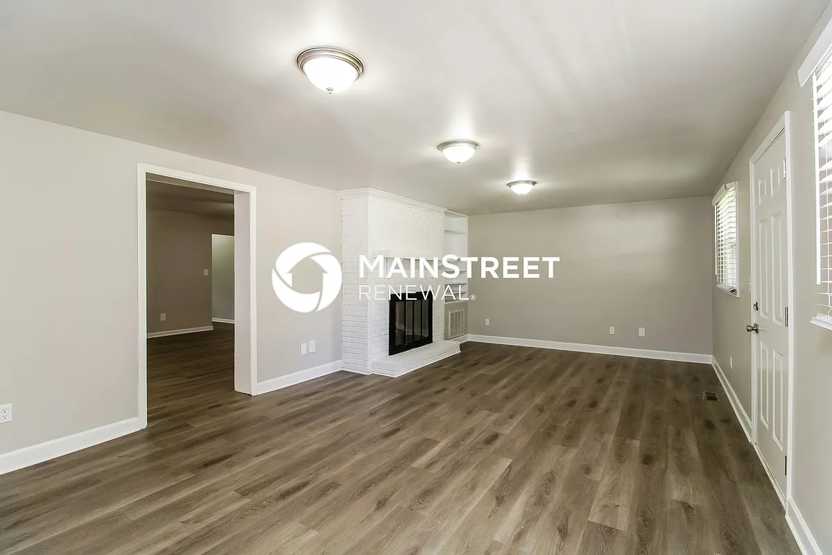 Living Room - 633 Cedar Ln